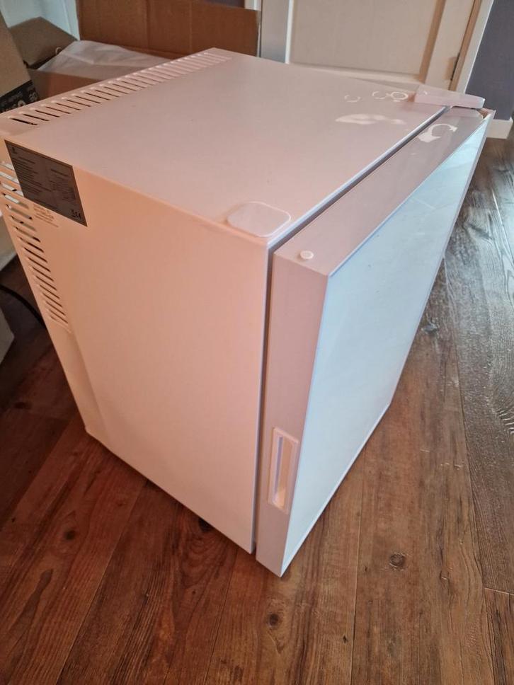 Koelkast Tafelmodel - Compact en Handig, Witgoed en Apparatuur, Koelkasten en IJskasten, Gebruikt, Zonder vriesvak, Minder dan 75 liter