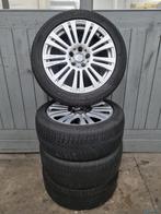 Mercedes E klasse winterset 235 45 17 origineel, Auto-onderdelen, Banden en Velgen, Ophalen, Gebruikt, Banden en Velgen, 17 inch