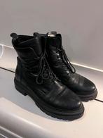 Zwarte stijlvolle kerst boots/enkrllaarsjes 37 Mjus, Kleding | Dames, Schoenen, Ophalen of Verzenden, Zwart