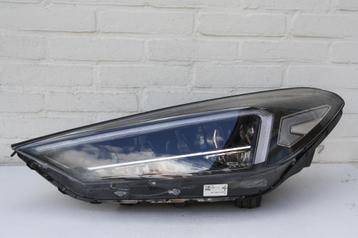 Koplamp Hyundai Tucson links Origineel ! Krassen beschikbaar voor biedingen