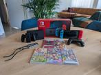 Nintendo Switch in nette staat + 5 spellen, Spelcomputers en Games, Games | Nintendo Switch, Ophalen, Online, Overige genres, Zo goed als nieuw