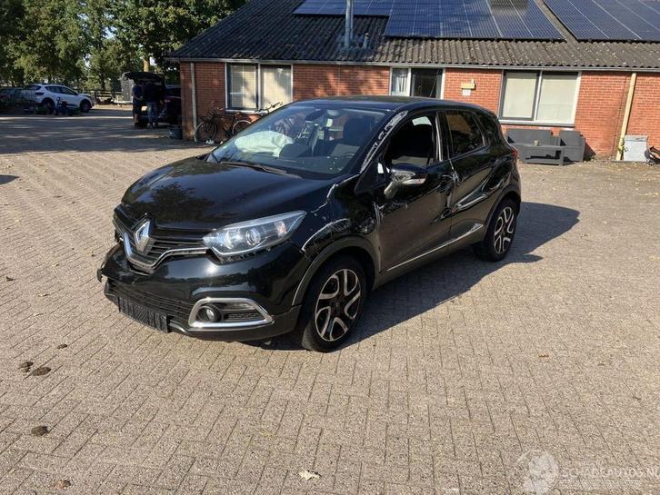Renault Captur 0.9 dynimc (bj 2015), Auto diversen, Schadeauto's, Renault, Handgeschakeld, Benzine, Hatchback, Zwart