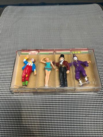 LGB 52410 circusfiguren nieuw OVP beschikbaar voor biedingen