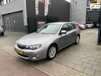 Subaru Impreza 2.0R Luxury AWD Trekhaak Airco PDC NAP APK, 65 €/maand, 4 cilinders, 150 pk, 650 kg