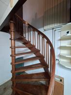 Massief mahonie Houten wenteltrap, Ophalen of Verzenden, Gebruikt, 2 tot 4 meter