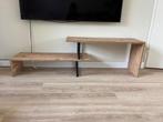 TV meubel - houtkleur - zwart aluminium, Ophalen, 100 tot 150 cm, Eikenhout, Zo goed als nieuw
