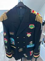 Oeteldonks jasje, Ophalen, Carnaval, Kleding, Gedragen