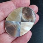 Broche, Sieraden, Tassen en Uiterlijk, Broches, Ophalen of Verzenden, Zo goed als nieuw, Overige materialen