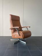 Nette cognac bruine leren draaifauteuil  / relax stoel, Huis en Inrichting, Fauteuils, Ophalen, Minder dan 75 cm, Zo goed als nieuw