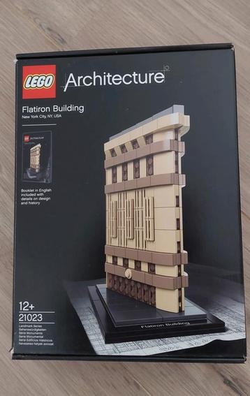 LEGO Architecture Flatiron Building 21023 beschikbaar voor biedingen