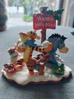 Disney beeldje happy holydays kerst, Ophalen, Zo goed als nieuw, Beeldje of Figuurtje