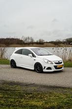 Opel Corsa 1.6-16V T OPC, Auto's, Opel, Stoelverwarming, Zwart, Wit, Leder