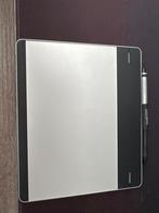 Wacom Intuos Pen & Touch Small Tekentablet, Ophalen, Multi-touch, Gebruikt, Bedraad