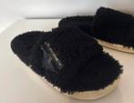 Golden Goose faux fur original slippers 39, Kleding | Dames, Schoenen, Ophalen of Verzenden, Zo goed als nieuw, Zwart, Sneakers of Gympen