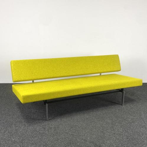 Van Der Sluis Slaapbank - Limegroen (lichte beschadiging), Huis en Inrichting, Slaapkamer | Slaapbanken, Gebruikt, 200 cm, Tweepersoons