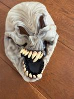 Halloween masker inclusief artikelen set/pakket, Ophalen of Verzenden, Zo goed als nieuw