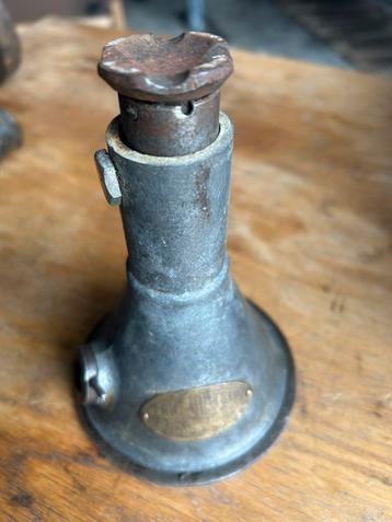 Vintage Krik beschikbaar voor biedingen
