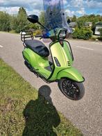 Hele mooie vespa sprint, Ophalen of Verzenden, Zo goed als nieuw