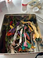 Diverse kleuren dmc borduurgaren, Ophalen of Verzenden, Zo goed als nieuw, Borduurgaren of Zijde
