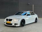 BMW 335i (E92) N55 Coupe - DCT - Keyless - Sportuitlaat, Auto's, Automaat, Euro 5, Zwart, 4 stoelen