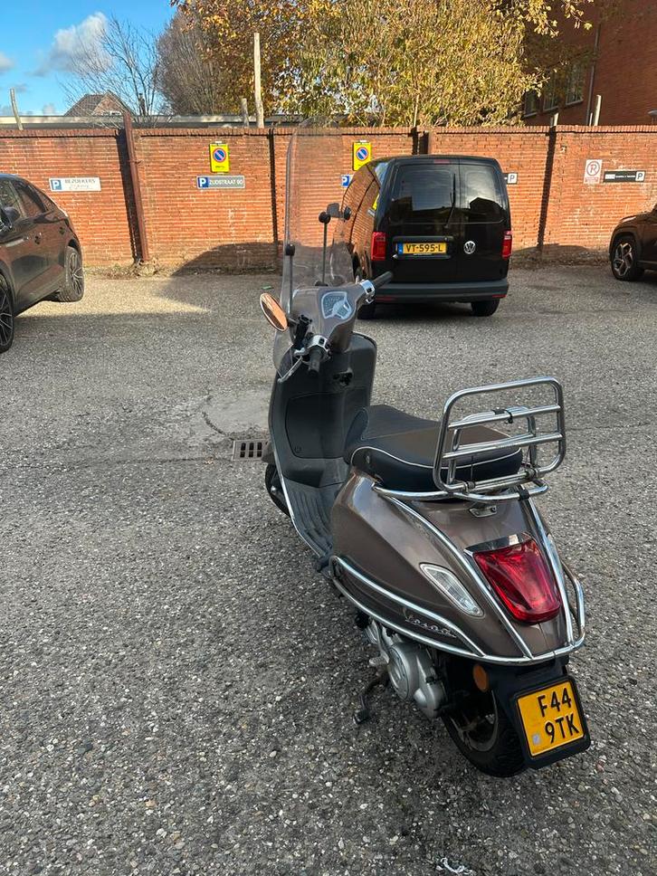 Vespa Primavera 2017 - 27118km - Goed Onderhouden, Fietsen en Brommers, Brommers | Vespa, Gebruikt, Overige modellen, Maximaal 45 km/u