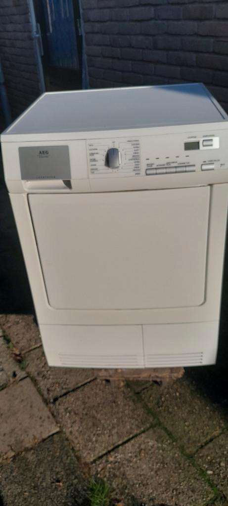 AEG wasdroger met warmtepomp 7 kilo, Witgoed en Apparatuur, Wasdrogers, Gebruikt, Overige typen, Voorlader, 6 tot 8 kg, Minder dan 85 cm