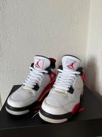 Jordan 4 Cement Red size 39, Kleding | Dames, Schoenen, Nike Air Jordan, Wit, Ophalen of Verzenden, Sneakers of Gympen