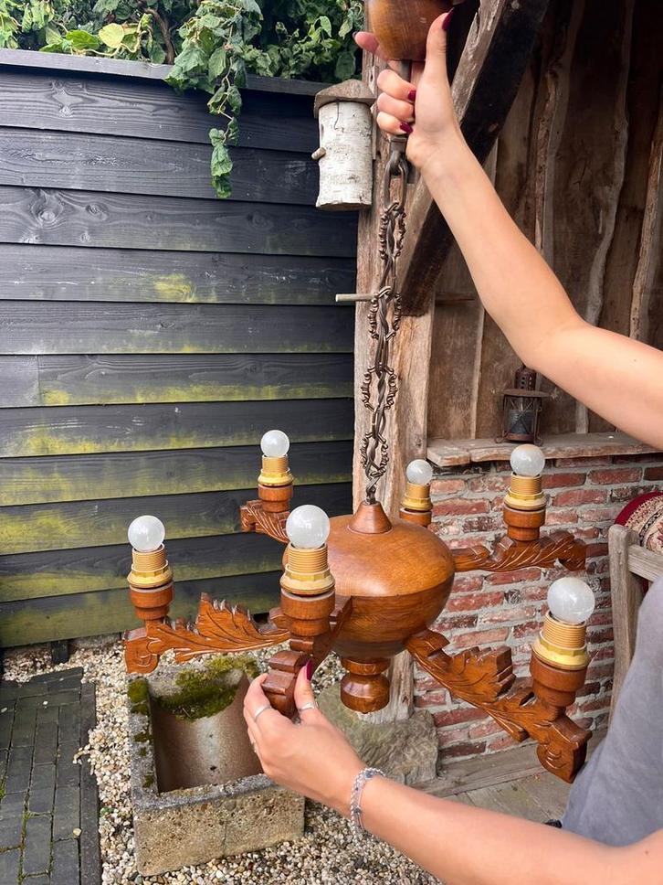 Houten Hanglamp met Houtsnijwerk, Antiek en Kunst, Antiek | Lampen, Ophalen