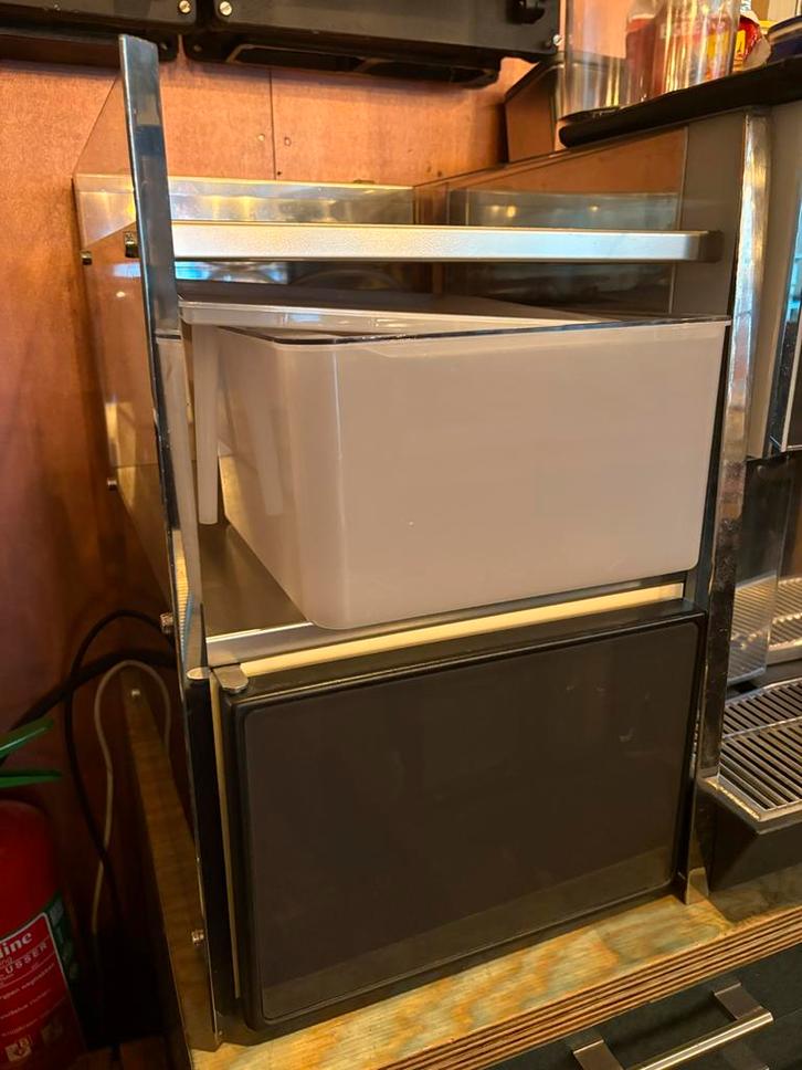 WMF Professionele Melkkoeler, Zakelijke goederen, Horeca | Keukenapparatuur, Koelen en Vriezen, Gebruikt, Ophalen