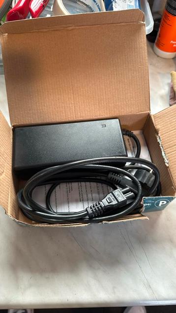 Oplader stella fiets accu beschikbaar voor biedingen