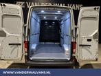 Volkswagen Crafter 2.0 TDI 140 pk L3H3 L2H2 Euro6 Airco | Na, Auto's, Bestelauto's, Voorwielaandrijving, Stof, Gebruikt, 4 cilinders