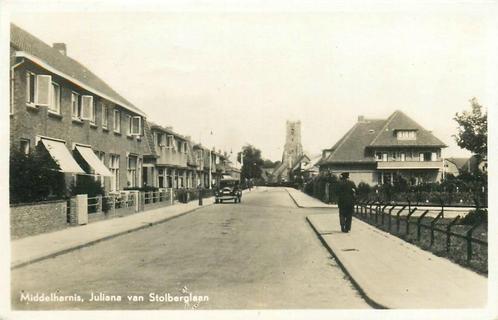 (701-345-049) Middelharnis Juliana van Stolberglaan, Verzamelen, Ansichtkaarten | Nederland, Zuid-Holland, Verzenden