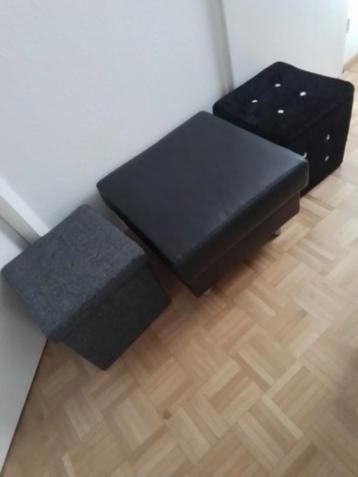 3 Hockers/Poefs - Samen voor 20 euro Of 8 euro per stuk  beschikbaar voor biedingen