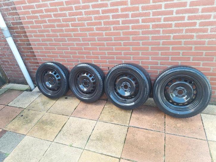 Twingo stalen velgen met TPMS, Auto-onderdelen, Overige Auto-onderdelen, Ophalen