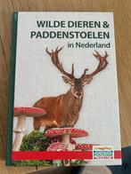 Wilde dieren & paddenstoelen in Nederland, Ophalen of Verzenden, Zo goed als nieuw, Natuur algemeen