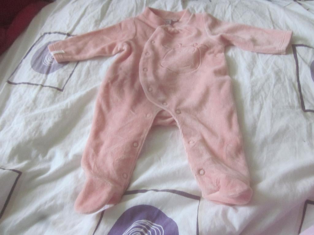 Nieuw zacht roze boxpakje met giraffekopje Noukie's maat 56, Meisje, Noukie's, Nieuw, Ophalen of Verzenden