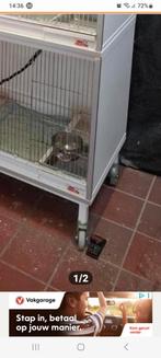 Van keulen  onderstel, Dieren en Toebehoren, Vogels | Hokken en Kooien, Ophalen of Verzenden, Zo goed als nieuw, Vogelkooi
