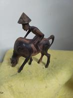 14522) Aziatische man op waterbuffel   hoog  15cm, Antiek en Kunst, Ophalen of Verzenden