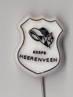 Leger des Heils Heerenveen Zwart speldje, Verzamelen, Gebruikt, Niet vindbaar, Niet vindbaar, Speldje of Pin