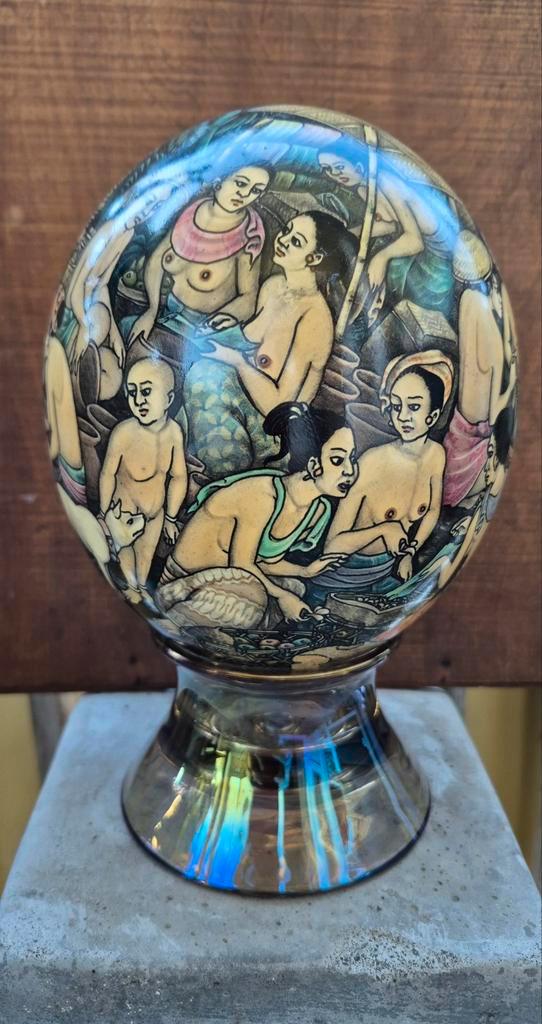 Struisvogelei Bali handbeschilderd, ostrich egg Bali, Antiek en Kunst, Kunst | Niet-Westerse kunst, Ophalen of Verzenden