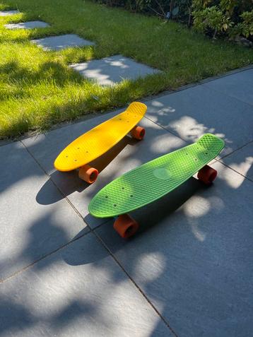 Penny boards (2 stuks) beschikbaar voor biedingen
