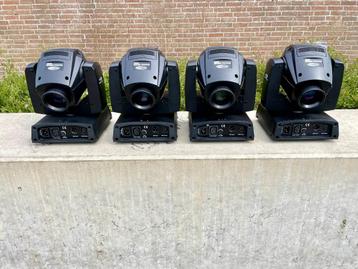 Te koop 4x Showtec Phantom 50 + flightcases beschikbaar voor biedingen