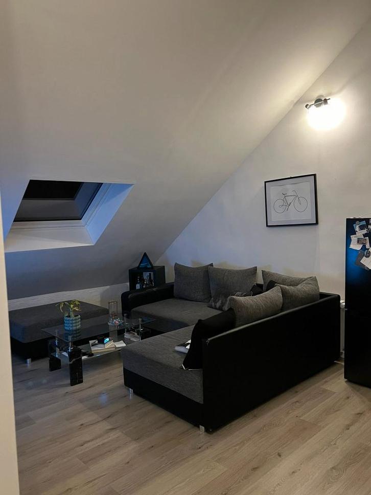 Te huur: Ruim 2‑slaapkamer appartement in Lemiers, Huizen en Kamers, Kamers te huur, Overige regio's, 50 m² of meer