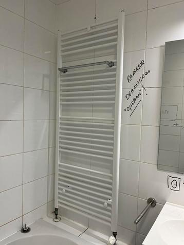 Design radiator Hornbach 1 jaar oud beschikbaar voor biedingen