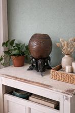 Handgesneden houten pot op olifantenstandaard – 21 cm, Ophalen