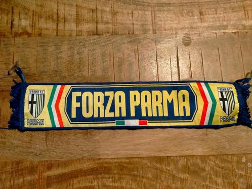 Forza Parma Italië voetbal vaantje land vintage met zuignap, Verzamelen, Sportartikelen en Voetbal, Gebruikt, Vaantje of Sjaal
