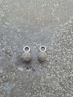 Ti sento oorbedels, Ophalen of Verzenden, Zo goed als nieuw, Zilver, Overige merken