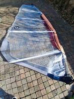 Neilpryde Solo 5.5 Windsurfzeil, Ophalen, Gebruikt, Minder dan 3 meter, Minder dan 15 m²