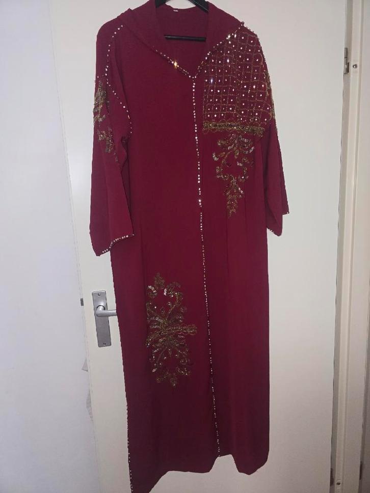Mooie Djellaba's, Kleding | Dames, Jurken, Zo goed als nieuw, Maat 42/44 (L), Rood, Onder de knie, Ophalen of Verzenden