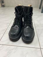 Dr martens black vegan maat 39, Ophalen of Verzenden, Zo goed als nieuw, Zwart, Hoge laarzen